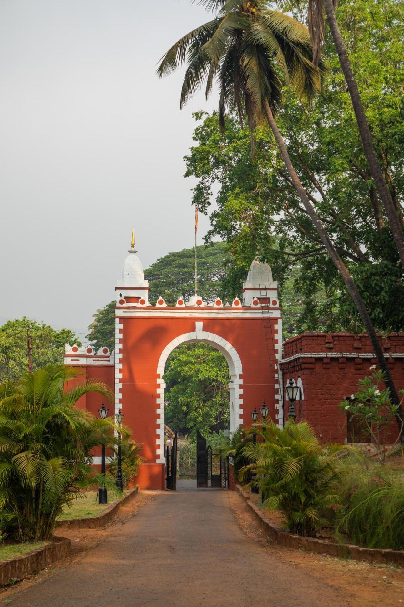 Sawantwadi Palace Boutique Art Hotel Luaran gambar