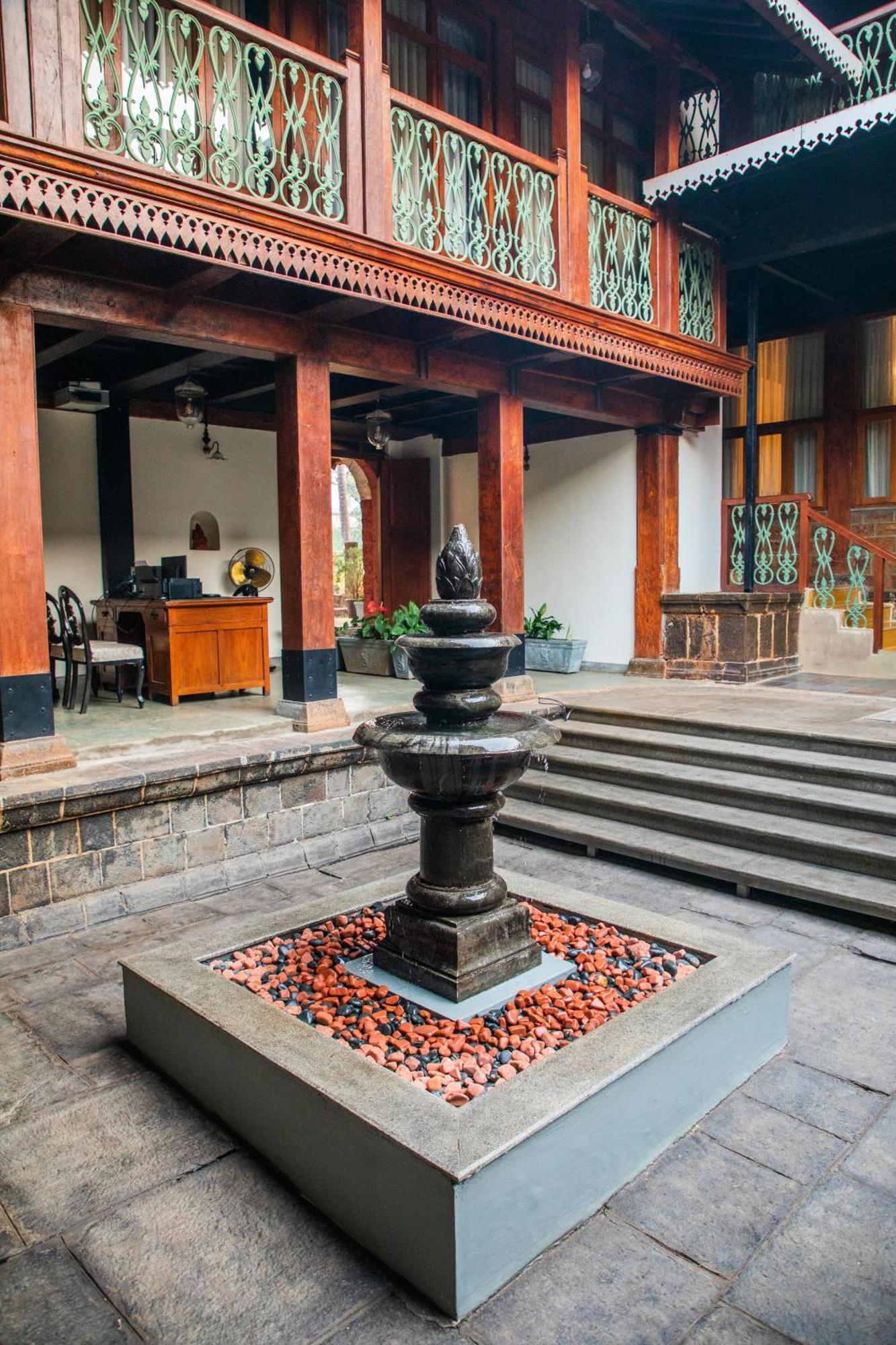 Sawantwadi Palace Boutique Art Hotel Luaran gambar